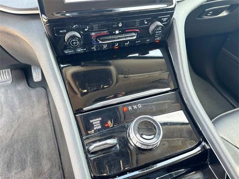 Used 2022 Jeep Grand Cherokee L Limited image 25