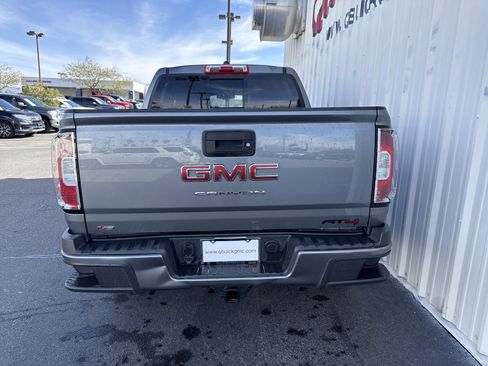 Used 2022 GMC Canyon AT4 image 10