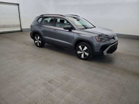 Used 2025 Volkswagen Taos S AWD/4WD image 11