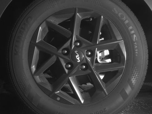 Used 2025 Kia K5 LXS FWD image 14