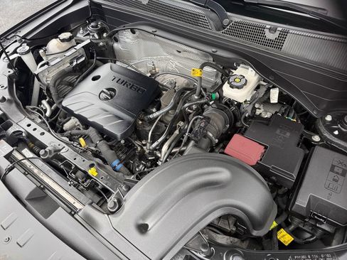 Used 2023 Chevrolet TrailBlazer RS w/ Sun and Liftgate Package image 31