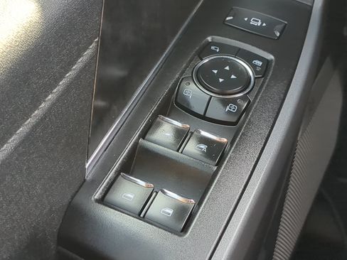 Used 2023 Ford F450 Lariat AWD/4WD image 22