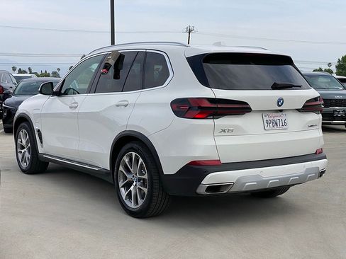 Used 2025 BMW X5 xDrive50e AWD/4WD image 6