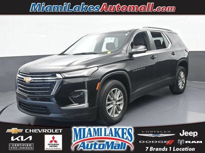 Used 2023 Chevrolet Traverse LT