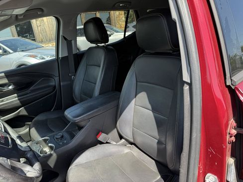 Used 2020 GMC Terrain SLT w/ Preferred Package FWD image 5