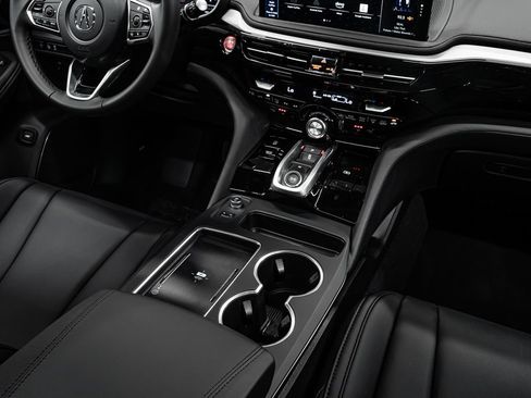 New 2026 Acura MDX SH-AWD image 26