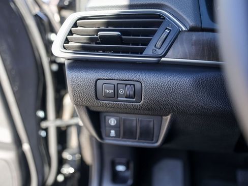 Used 2018 Honda Accord EX image 15