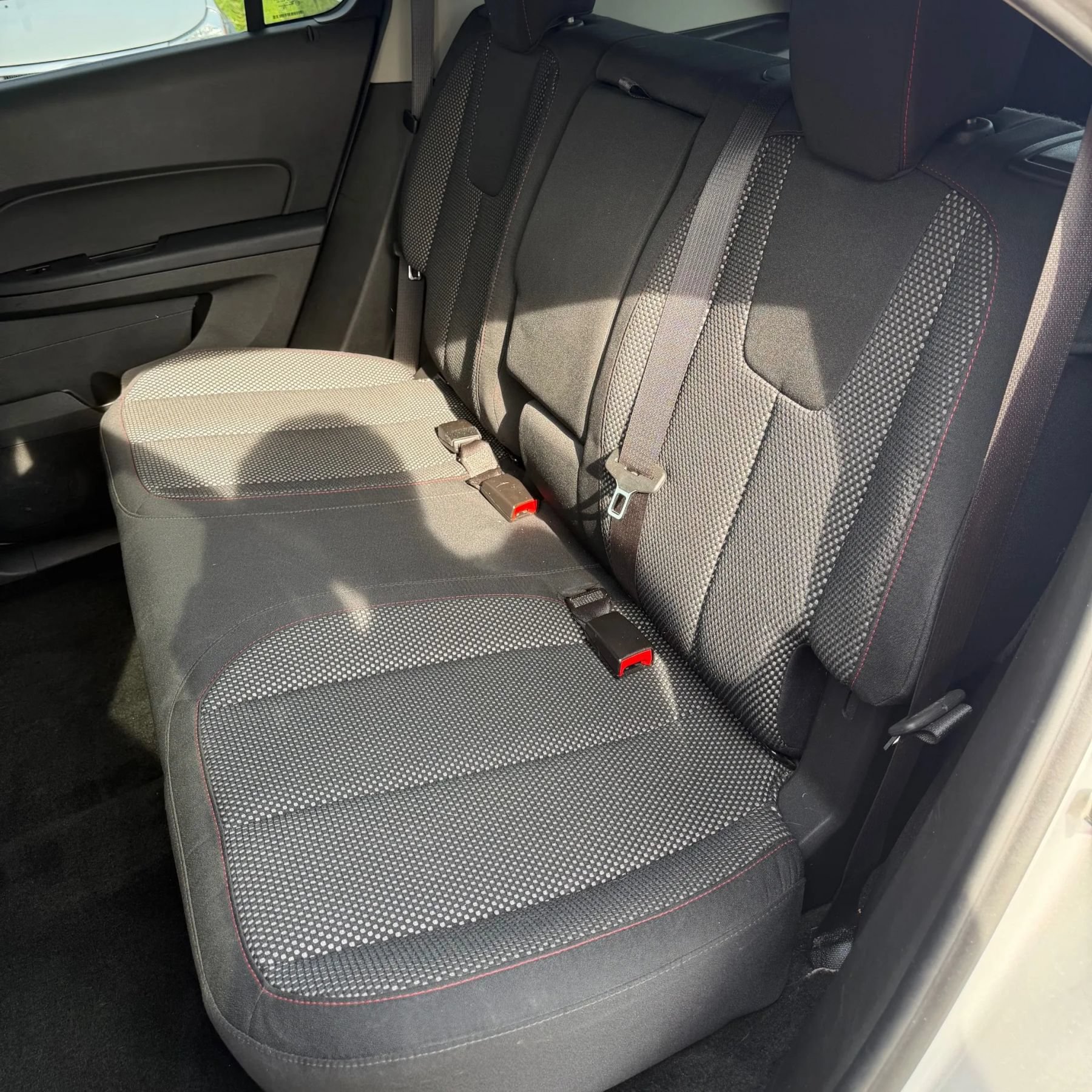 Used 2015 Chevrolet Equinox LT w/ Driver Convenience Package FWD image 19