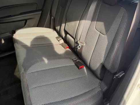 Used 2015 Chevrolet Equinox LT w/ Driver Convenience Package FWD image 19