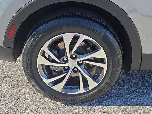 Used 2021 Buick Envision Essence w/ Technology Package I image 7