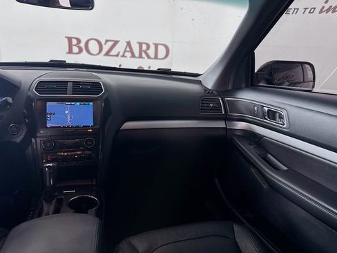 Used 2016 Ford Explorer XLT w/ Equipment Group 202A image 27
