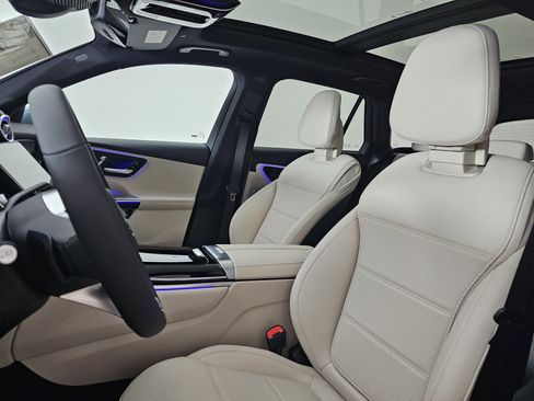 New 2026 Mercedes-Benz GLC 300 4MATIC image 8