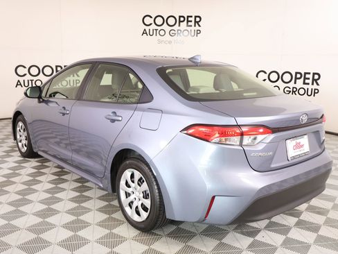 Used 2023 Toyota Corolla LE FWD image 21