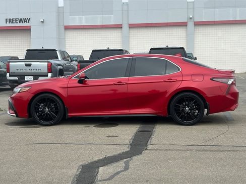 Certified 2021 Toyota Camry XSE image 9