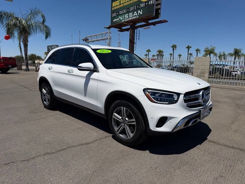 Used 2022 Mercedes-Benz GLC 300 image 1