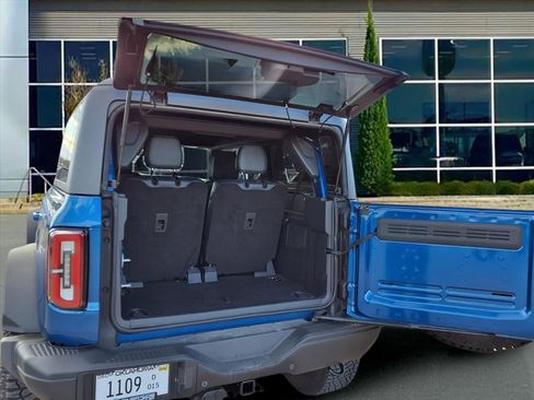 Used 2021 Ford Bronco First Edition image 38