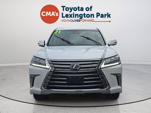 Used 2021 Lexus LX 570 4WD w/ Luxury Package image 8