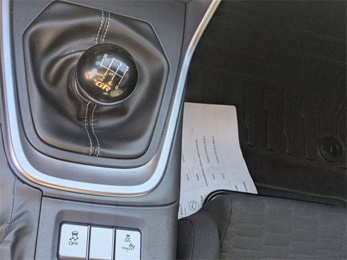 Certified 2023 Toyota GR86 Base image 20