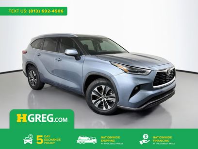 Used 2022 Toyota Highlander XLE