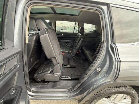 Used 2019 Volkswagen Atlas SEL Premium image 22