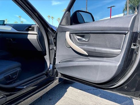 Used 2014 BMW 320i Sedan image 22