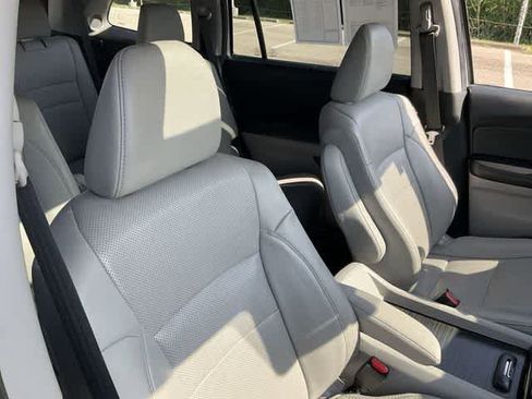 Used 2018 Honda Pilot Elite image 18