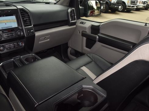 Used 2019 Ford F150 XLT w/ Equipment Group 302A Luxury AWD/4WD image 17