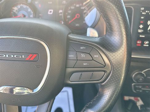 Used 2022 Dodge Charger R/T w/ Blacktop Package image 18