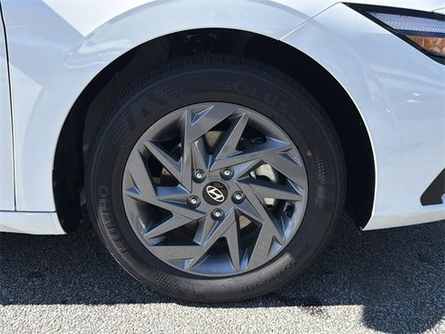 New 2026 Hyundai Elantra Blue image 12