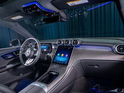 Certified 2026 Mercedes-Benz GLC 300 image 4