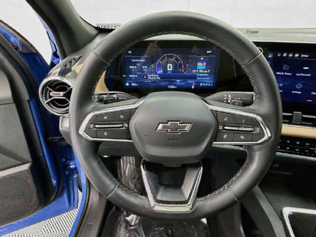 Used 2026 Chevrolet Equinox ACTIV w/ Convenience Package III FWD image 12
