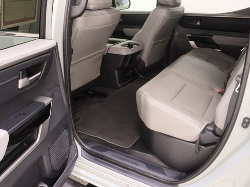 Used 2026 Toyota Tundra Limited w/ Power Package image 29