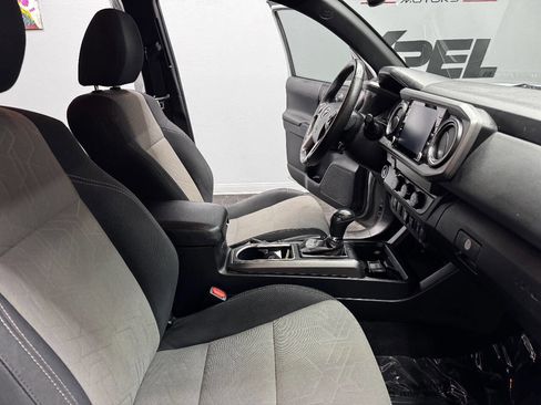 Used 2020 Toyota Tacoma TRD Sport w/ Technology Package image 52
