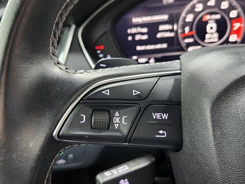 Used 2019 Audi SQ5 Premium Plus image 39
