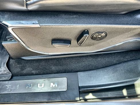 Used 2024 Ford F250 Platinum AWD/4WD image 25