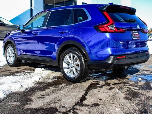 Used 2023 Honda CR-V EX-L image 4