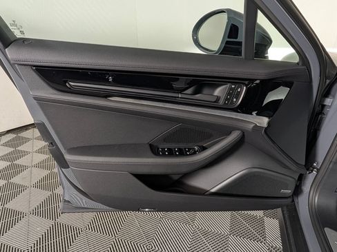 New 2026 Porsche Panamera 4 AWD/4WD image 25