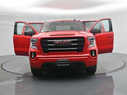 Used 2022 GMC Sierra 1500 Elevation image 38