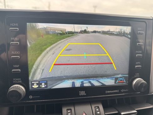 Used 2019 Toyota RAV4 XLE Premium w/ Advanced Technology Package image 8