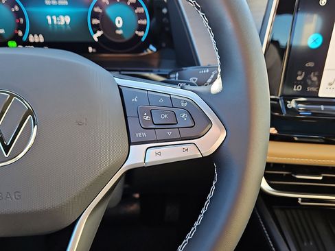 New 2026 Volkswagen Atlas Cross Sport SE image 19