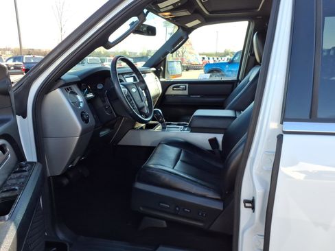 Used 2017 Ford Expedition EL Limited image 11