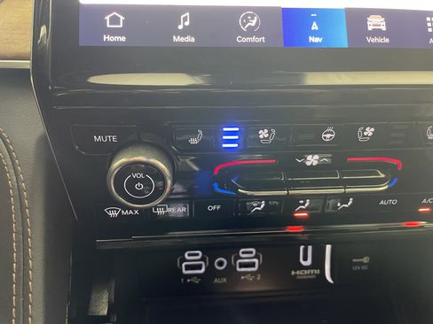 Used 2022 Jeep Grand Cherokee Summit image 21