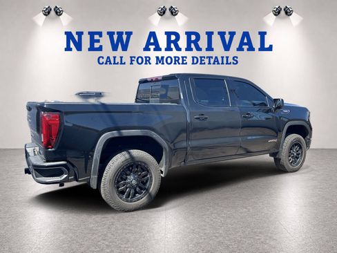 Used 2023 GMC Sierra 1500 AT4 w/ Technology Package AWD/4WD image 6