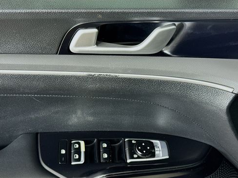 Used 2022 Kia K5 GT-Line FWD image 22