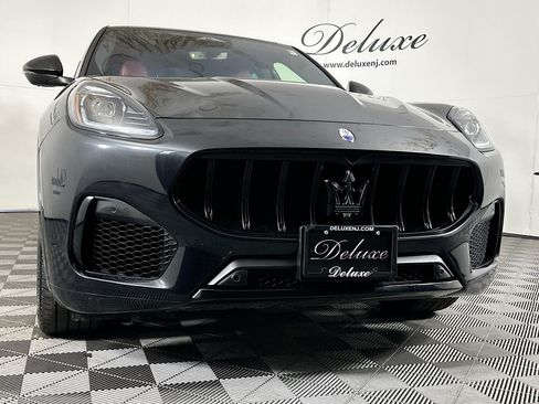 Used 2023 Maserati Grecale Modena AWD/4WD image 31