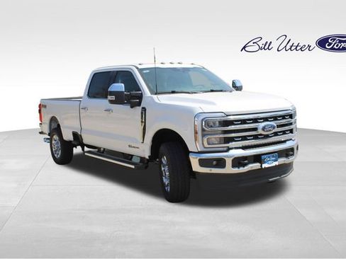 New 2026 Ford F350 Lariat w/ Lariat Premium Package AWD/4WD image 2