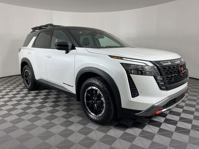 New 2026 Nissan Pathfinder SV