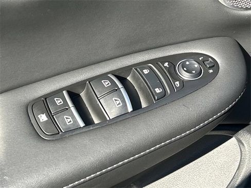 Used 2024 INFINITI QX50 Sport image 20