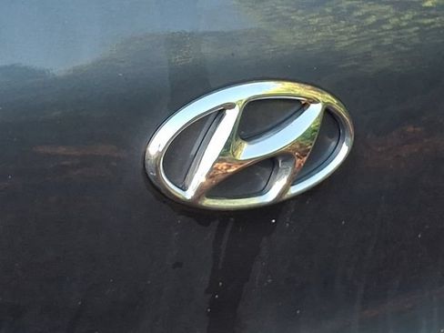 Used 2018 Hyundai Tucson Value AWD/4WD image 10