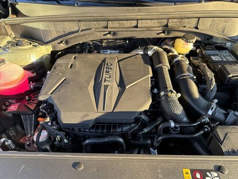 New 2025 Kia Sorento SX image 18